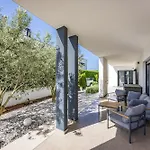 וילה In With Heated Pool And Whirlpool