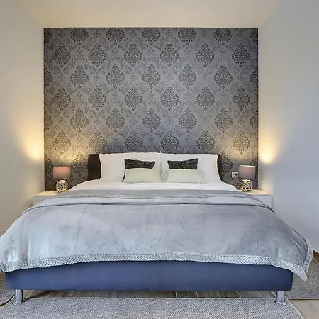 In With Heated Pool And Whirlpool Villa *