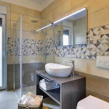 In With Heated Pool And Whirlpool