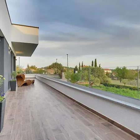 In With Heated Pool And Whirlpool